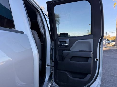 Used 2018 Chevrolet Silverado 1500 Custom w/ Trailering Package image 33