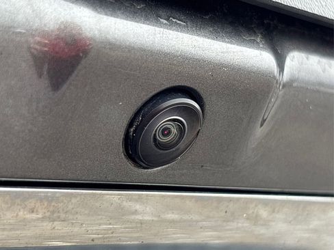 Used 2022 Ford F150 XLT w/ Equipment Group 302A High image 14