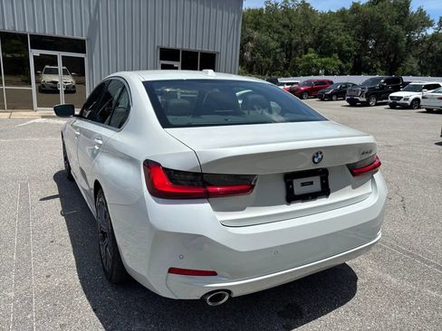 Used 2025 BMW 330i Sedan w/ Convenience Package RWD image 7