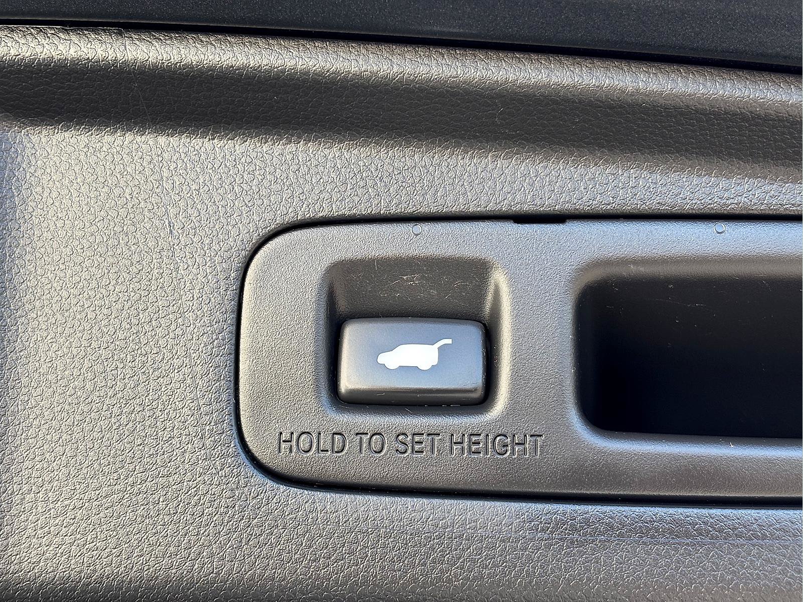 Certified 2023 Honda CR-V Sport Touring image 6