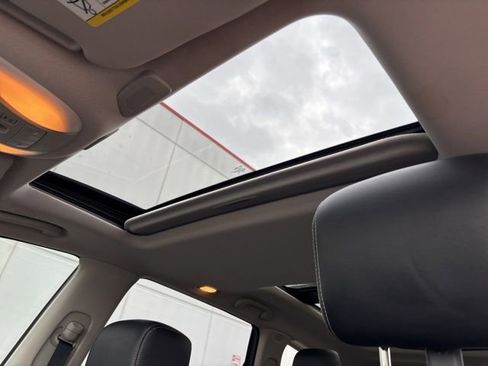 Used 2017 INFINITI QX60 Luxe image 30