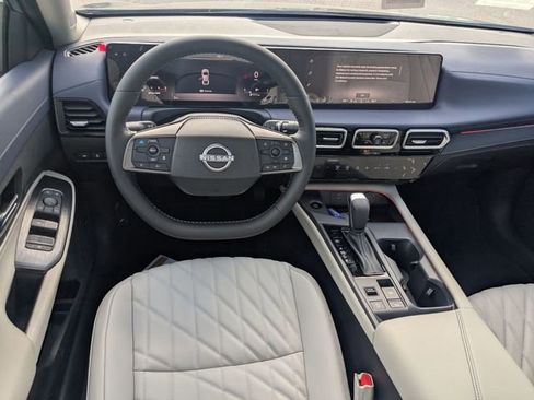 New 2026 Nissan Sentra SL w/ Floor Mat Package FWD image 28