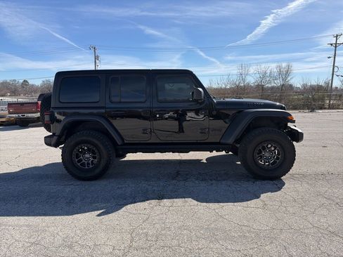 Used 2022 Jeep Wrangler Unlimited Willys image 8