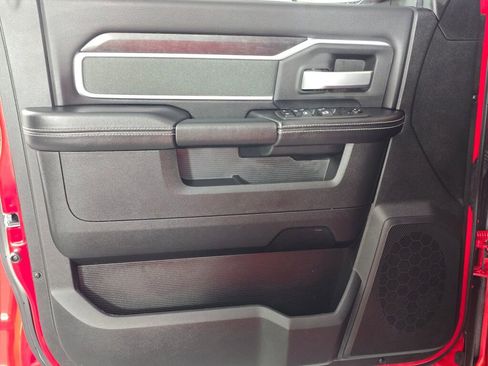 Used 2022 RAM 2500 Big Horn w/ Night Edition image 23