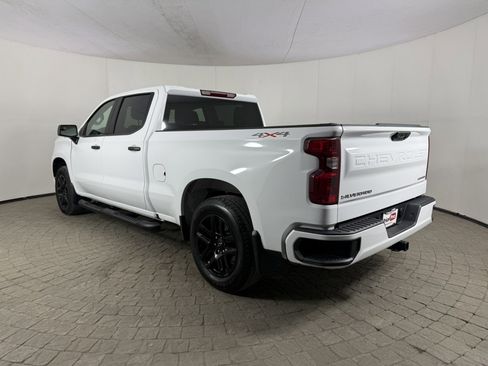 Used 2024 Chevrolet Silverado 1500 Custom image 6