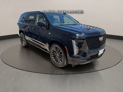 Used 2026 Cadillac Escalade Platinum Sport AWD/4WD image 3
