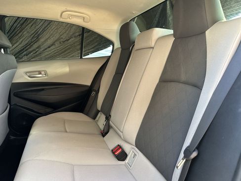 Used 2020 Toyota Corolla LE image 22
