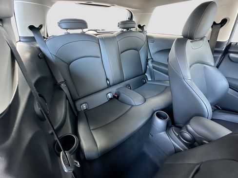 Certified 2023 MINI Cooper S image 27