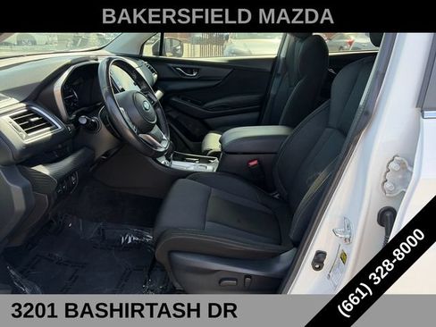 Used 2023 Subaru Ascent Premium w/ Convenience Package AWD/4WD image 9
