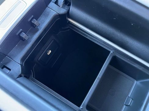 Certified 2025 Mercedes-Benz GLC 350e GLC 350e image 46