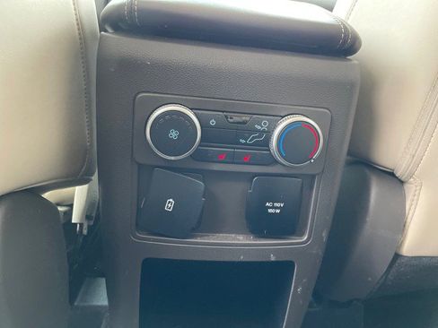 Used 2021 Ford Explorer Platinum w/ Equipment Group 601A image 12