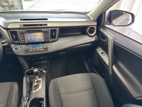 Certified 2018 Toyota RAV4 XLE image 47