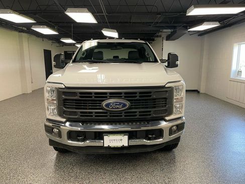 Used 2023 Ford F250 XL w/ XL Off-Road Package AWD/4WD image 11