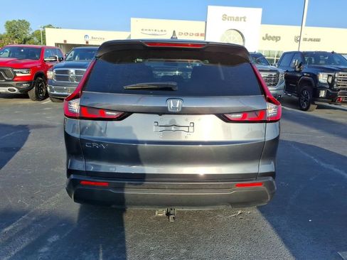 Used 2025 Honda CR-V LX image 4
