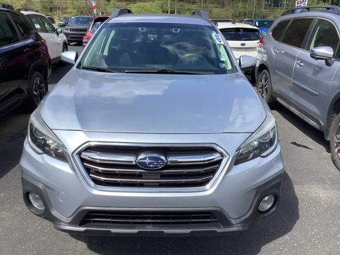 Used 2019 Subaru Outback 2.5i Premium AWD/4WD image 5