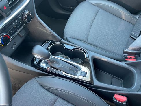 Used 2025 Buick Encore GX Preferred image 39