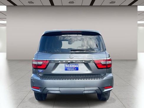 Used 2024 Nissan Armada SV image 4