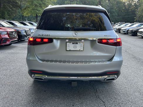 Certified 2025 Mercedes-Benz GLS 450 4MATIC image 7