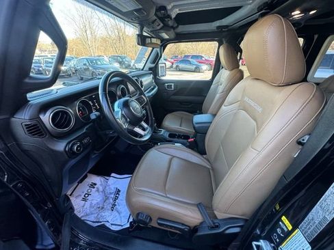 Used 2021 Jeep Wrangler Unlimited Rubicon image 10