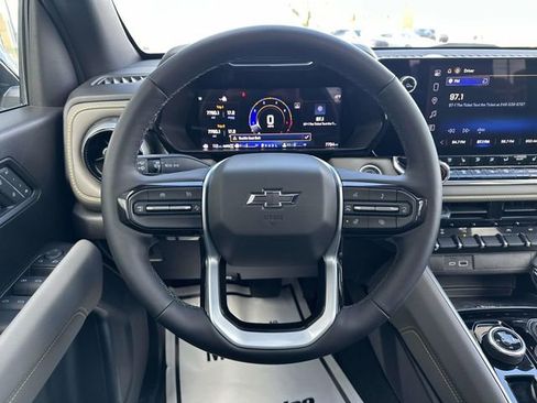 Used 2026 Chevrolet Colorado ZR2 w/ Technology Package image 33