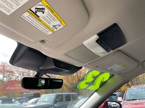 Certified 2023 Nissan Pathfinder SL AWD/4WD image 25