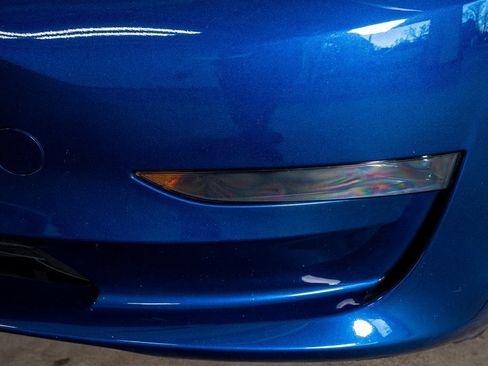 Used 2023 Tesla Model 3 Standard Range image 14