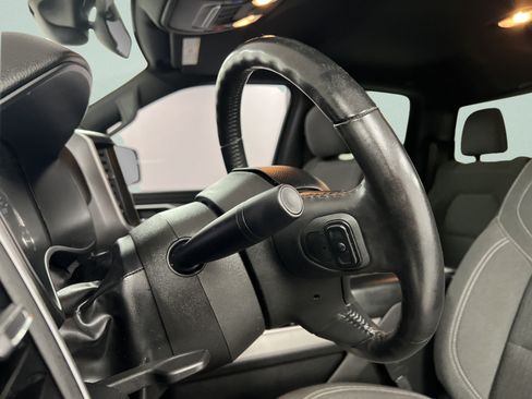 Used 2022 RAM 1500 Big Horn w/ Night Edition AWD/4WD image 31