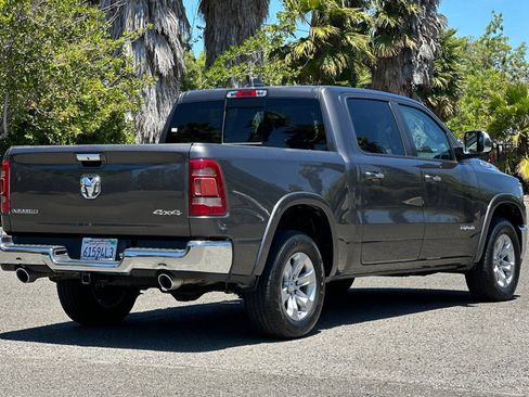 Used 2022 RAM 1500 Laramie AWD/4WD image 4
