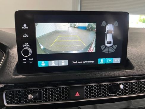 Used 2023 Honda Civic Touring image 28