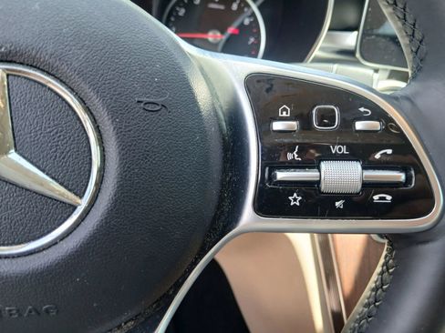 Used 2020 Mercedes-Benz C 300 Sedan image 30