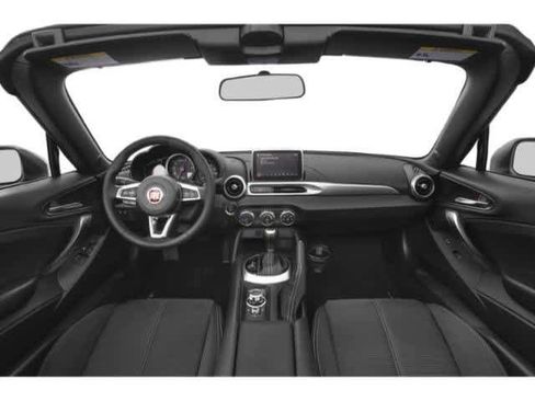 Used 2018 FIAT 124 Spider Classica w/ Technology & Siriusxm Group image 11