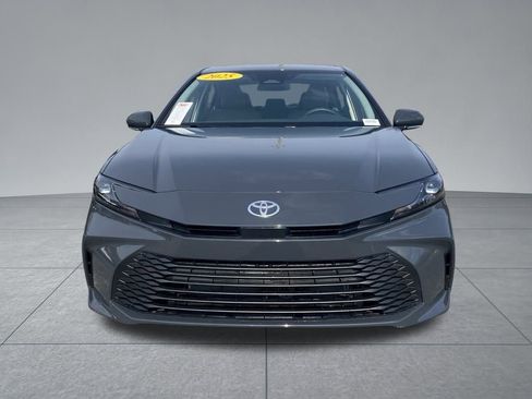 Used 2026 Toyota Camry LE image 19