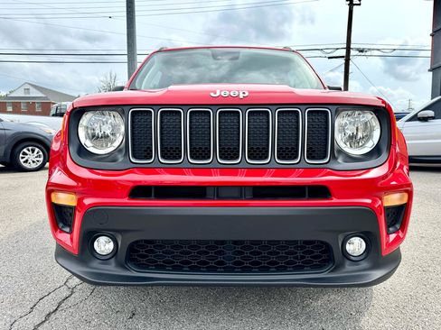 Used 2022 Jeep Renegade Latitude image 8