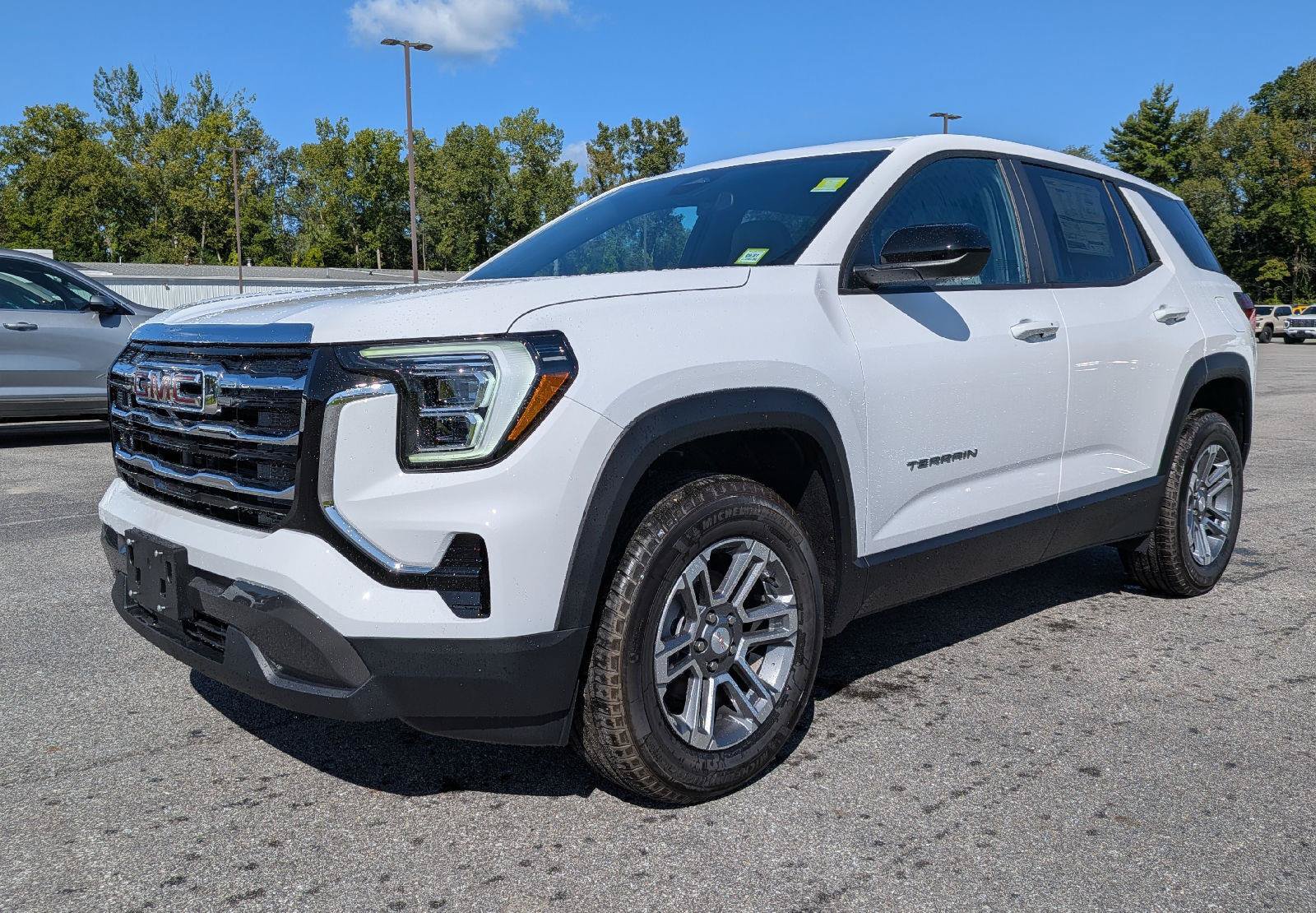 New 2027 GMC Terrain Elevation AWD/4WD image 3