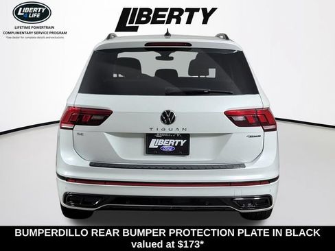 Used 2023 Volkswagen Tiguan SE R-Line AWD/4WD image 4