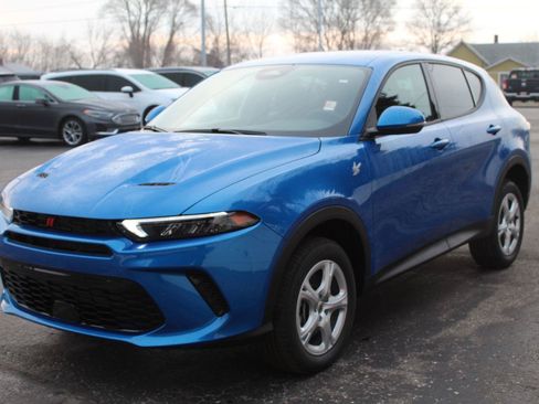 Used 2024 Dodge Hornet GT AWD/4WD image 7