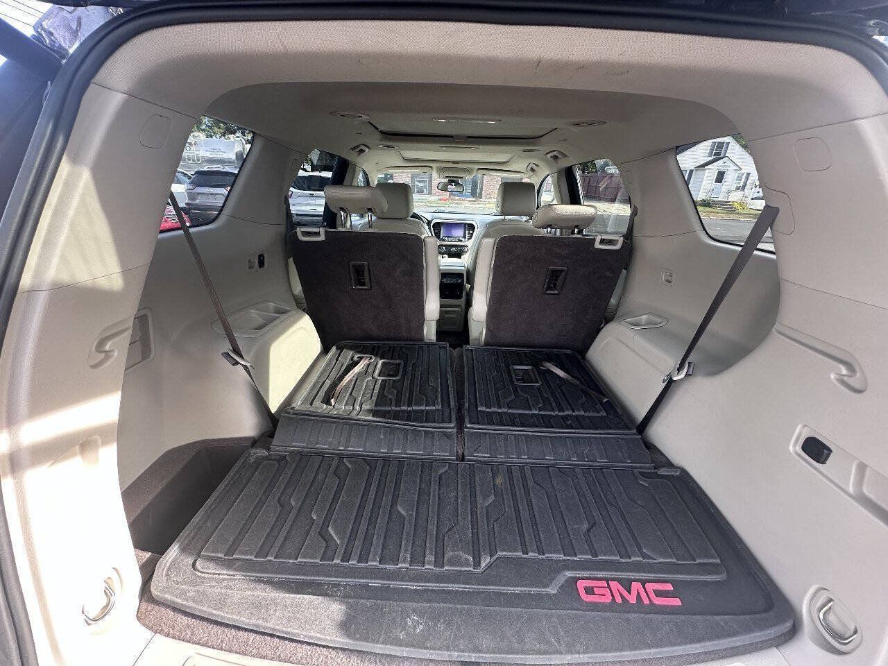Used 2019 GMC Acadia Denali w/ LPO, Floor Liner Package FWD image 6