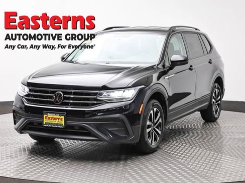 Used 2022 Volkswagen Tiguan S AWD/4WD image 1