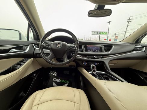 Used 2021 Buick Enclave Essence w/ Sound and Sites Package AWD/4WD image 27