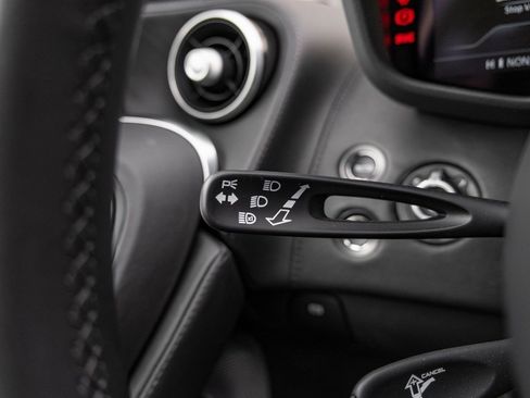 Used 2023 McLaren GT image 14