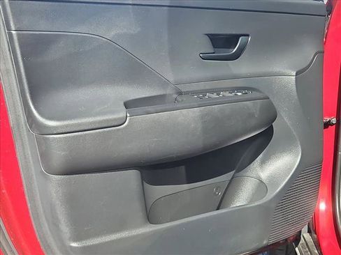 Used 2024 Hyundai Kona SEL AWD/4WD image 10