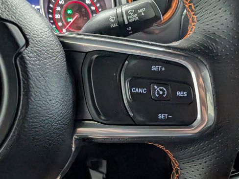 Used 2022 Jeep Gladiator Mojave w/ LED Lighting Group AWD/4WD image 23