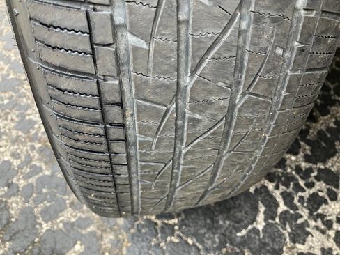 Used 2018 Jeep Cherokee Latitude w/ Cold Weather Group image 22