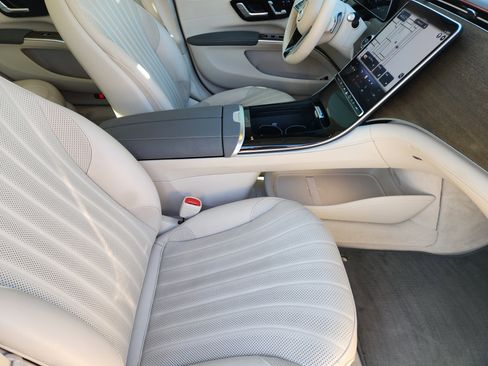 Used 2023 Mercedes-Benz EQS 450+ Sedan image 14