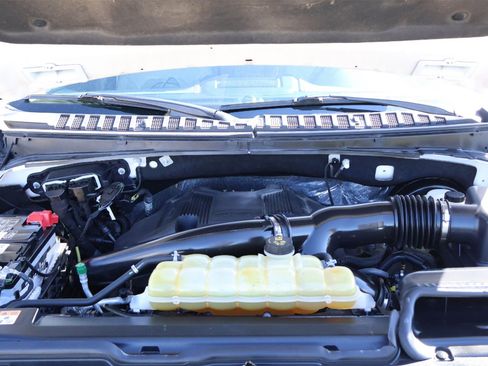 Used 2019 Ford Expedition Limited w/ Driver Assistance Package image 9