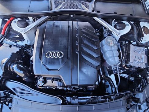 Used 2021 Audi A4 2.0T Premium Plus w/ Premium Plus Package image 13