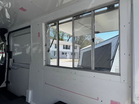Used 2020 Ford Transit 350 Medium Roof w/ Load Area Protection Package RWD image 12