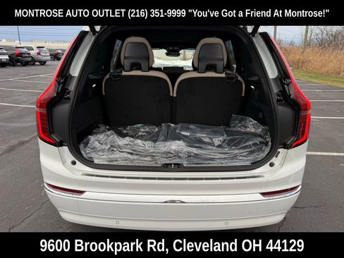 New 2026 Volvo XC90 B6 Plus w/ Protection Package Premier image 37