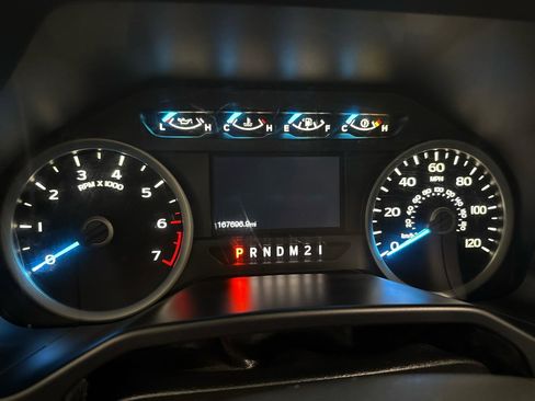 Used 2016 Ford F150 XLT w/ Equipment Group 301A Mid image 7