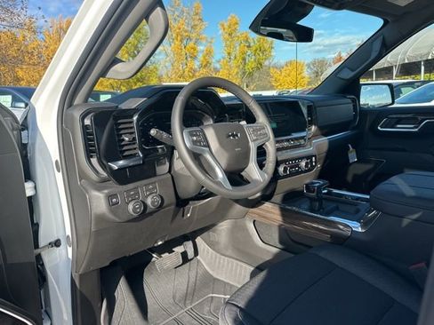 New 2026 Chevrolet Silverado 1500 RST w/ Redline Edition image 11